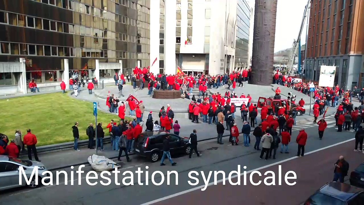 Manifestation syndicale de la FGTB à Charleroi