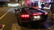 Une voiture de police prend en chasse une Lamborghini Aventador à Monaco... Courageux le flic