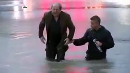 Muhabir Canlı Yayında Hayat Kurtardı