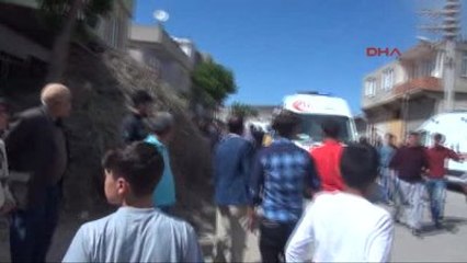 Kilis'e Yine Katyuşa Roketatar Mermileri Düştü 3