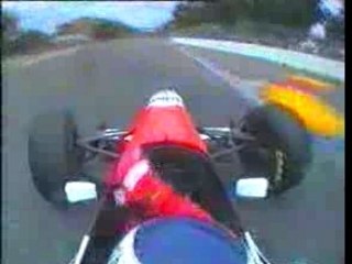 F1 - Mika Hakkinen - Crash - Adelaide 1995