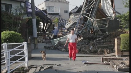 Tải video: Los fallecidos por los terremotos del sudoeste de Japón ascienden a 47