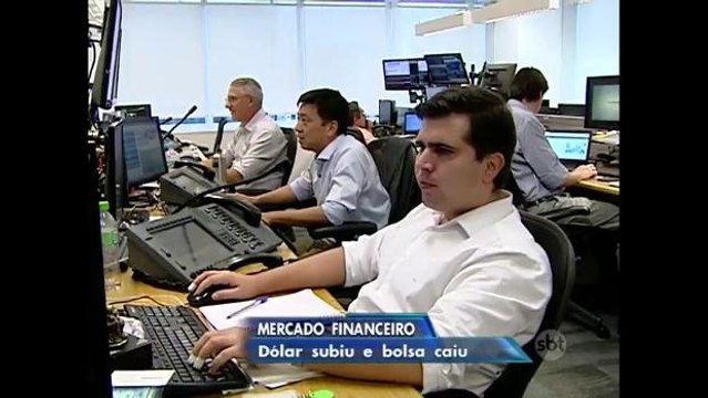 Dólar sofre alta após votação do impeachment na Câmara