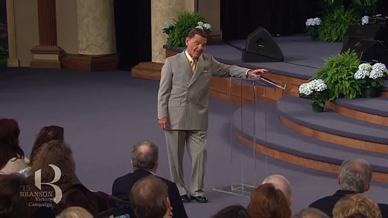 The Creative Power of the Blessing (BVC 2015) - Kenneth Copeland 4