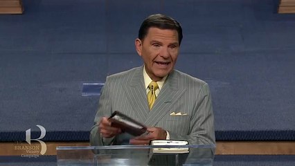 The Creative Power of the Blessing (BVC 2015) - Kenneth Copeland 9