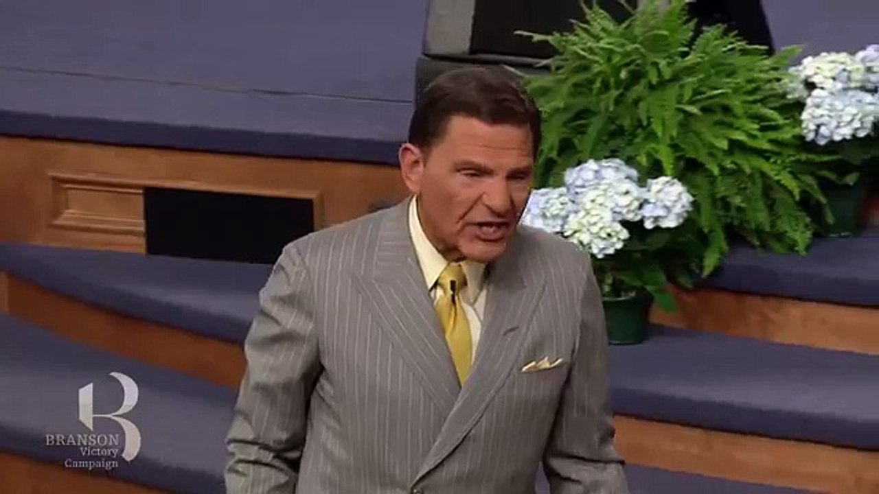 The Creative Power of the Blessing (BVC 2015) - Kenneth Copeland 15