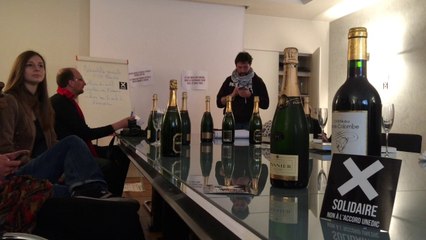 Amiens: les intermittents occupent le Medef