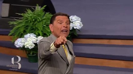 The Creative Power of the Blessing (BVC 2015) - Kenneth Copeland 52