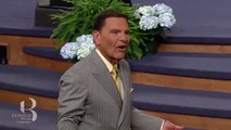 The Creative Power of the Blessing (BVC 2015) - Kenneth Copeland 54