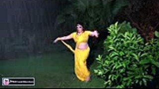 BARISH KYUN WASDI - LASHANA RAIN MUJRA UNSEEN- PAKISTANI MUJRA DANCE 2014