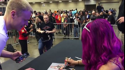 The Boss holds court at WrestleMania Axxess  WrestleMania Diary, April 2, 2016
