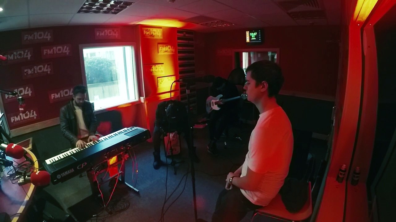 Lukas Graham '7 Years' live on The Strawberry Alarm Clock