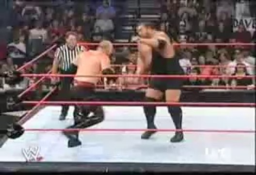 Shawn Michaels vs. Big Show vs. Kane - Triple Threat Match - Raw October 24, 2005 Full Match