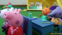 Peppa Pig Classroom Playset Bandai - Juguetes de Peppa Pig