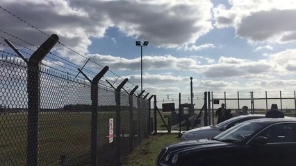 F22 Raptor Taking off