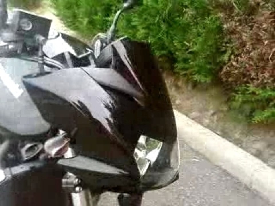 un Z 750