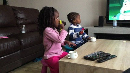 De kinderen aan het ijs (2)