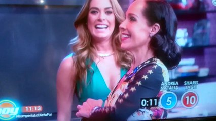 Sharis Cid jugando Programa Hoy 2