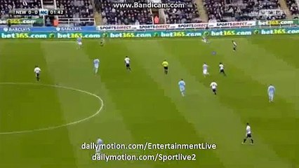 Sergio Aguero Incredible Miss HD - Newcastle United 0 - 0 Manchester City 19.04