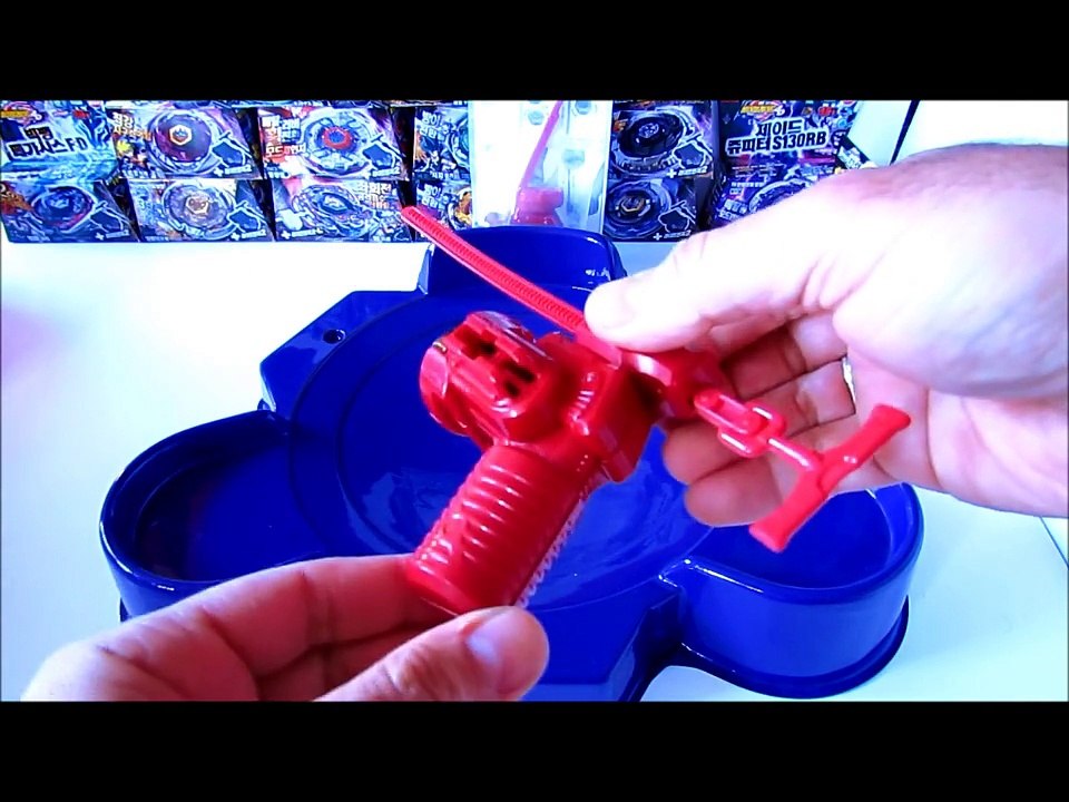 BEYBLADE ZERO-G Unboxing: BBG-05 Light Launcher & BBG-07 Launcher Grip (Takara Tomy)