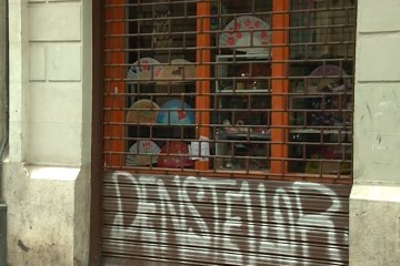 La mujer agredida por su expareja sigue ingresada