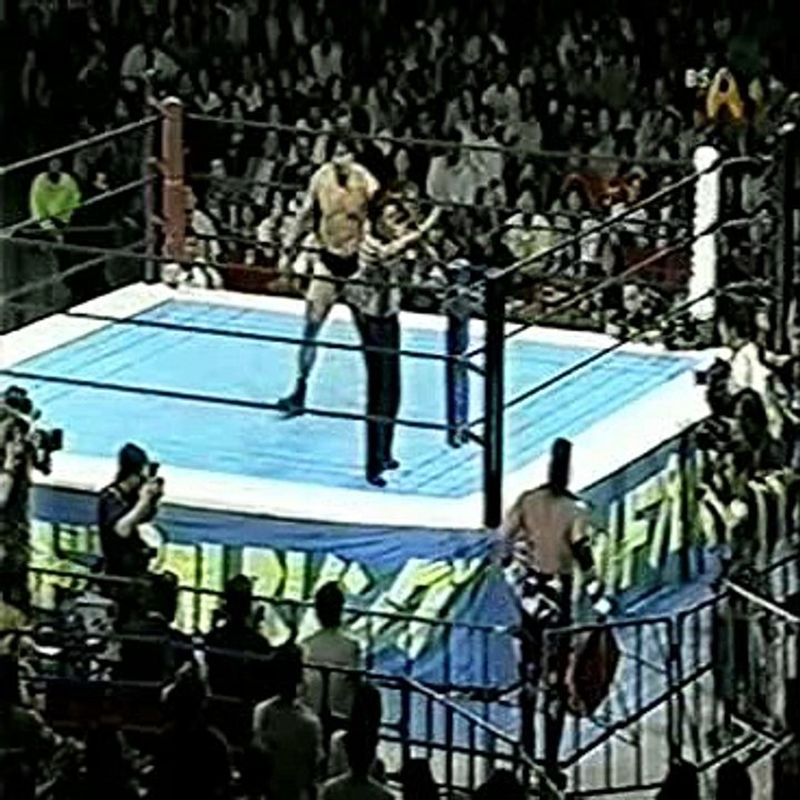 Hiroyoshi Tenzan vs Manabu Nakanishi 04/06/01