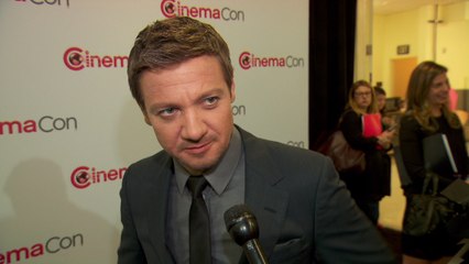 Jeremy Renner On Aliens In 'Story Of Your Life'