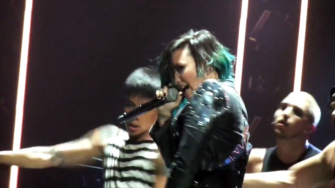 Demi Lovato - Remember December - Louisville, KY 10-15-2014