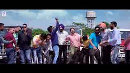 punjabi song with nice video ( tra kra ka college ava ma)