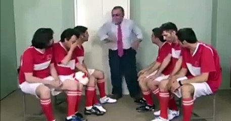 Pakistan Cricket Team Need This kind of coach. Watch This video