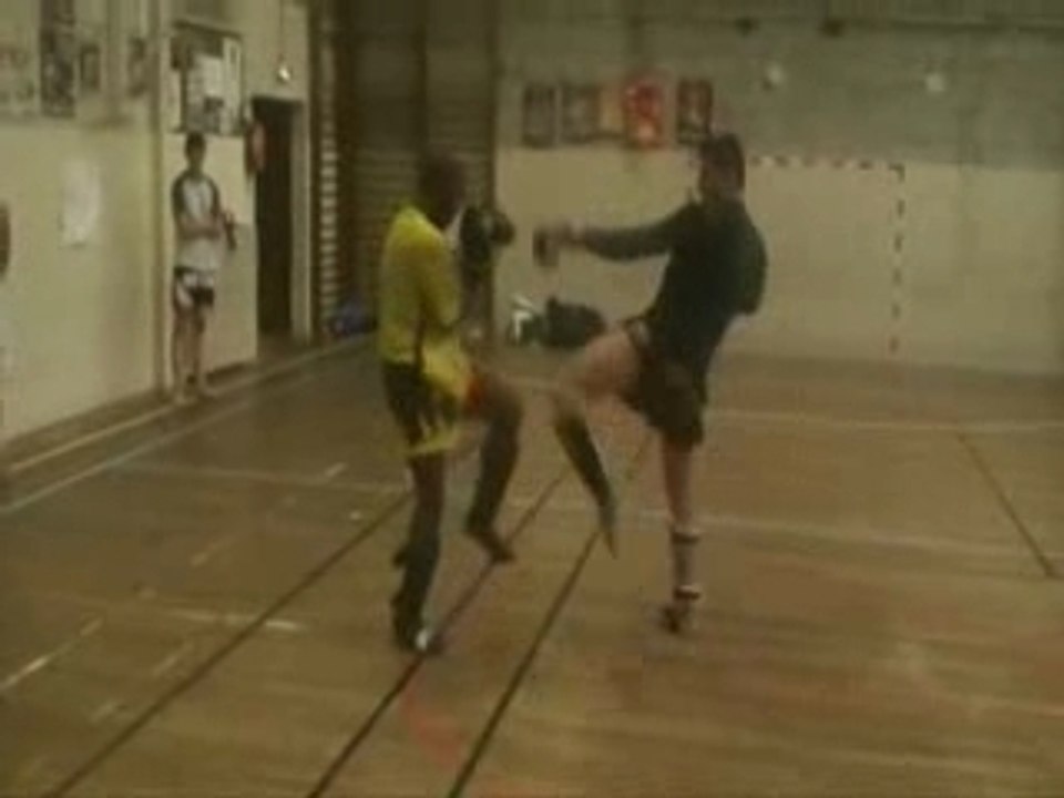 NOISY LE SEC THAI BOXING