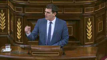 Rivera pide al PP que se abstenga ya que no es capaz de llegar a acuerdos