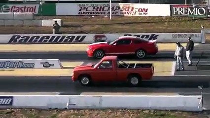 AMERICAN MUSCLE CARS RACING 1/4 MILE