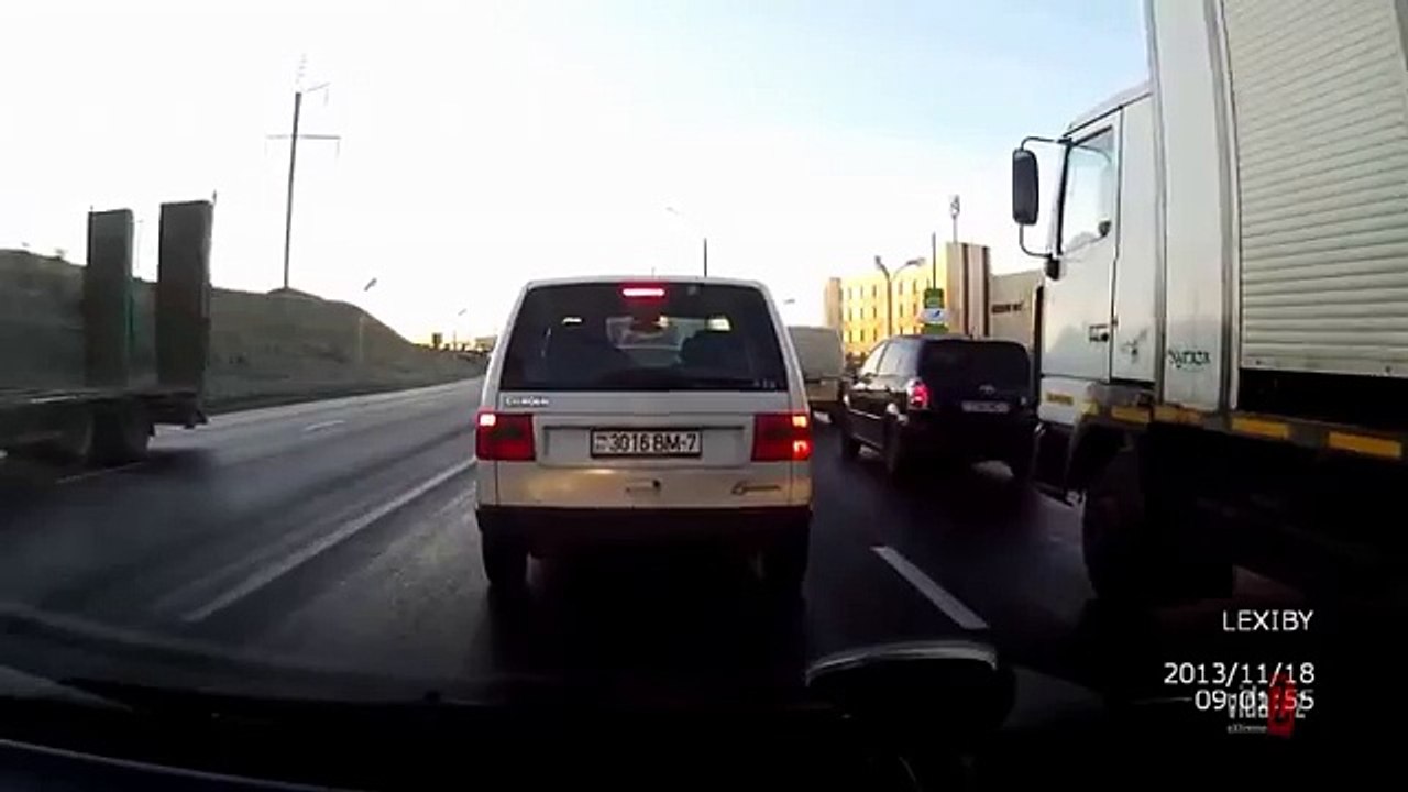 Teherauto szembol