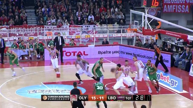 Highlights: Olympiacos Piraeus-Laboral Kutxa Vitoria