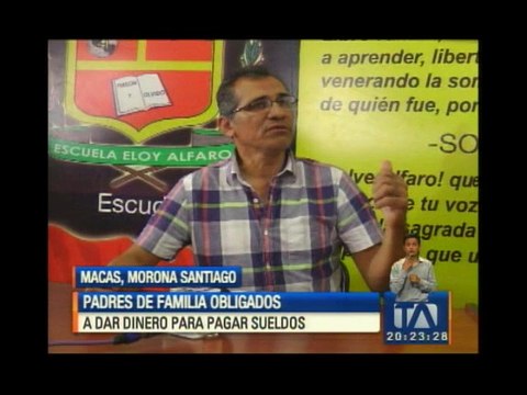 Padres de familia obligados a dar dinero para pagar sueldos de maestros