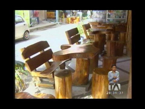 Extranjeros empiezan a llegar nuevamente a Montañita