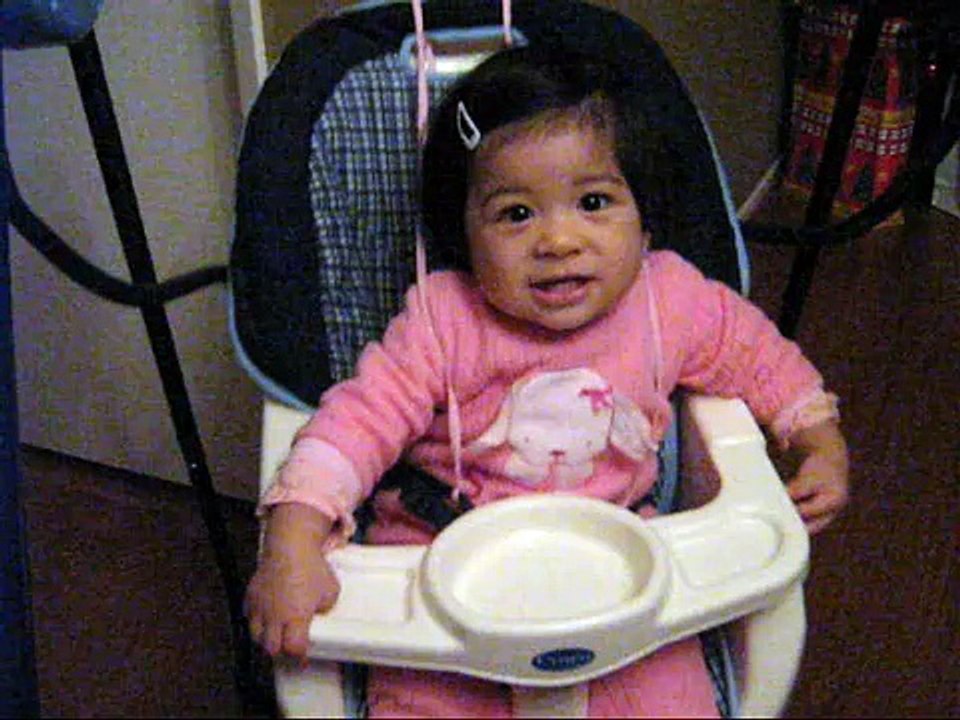 hailey sings and reads