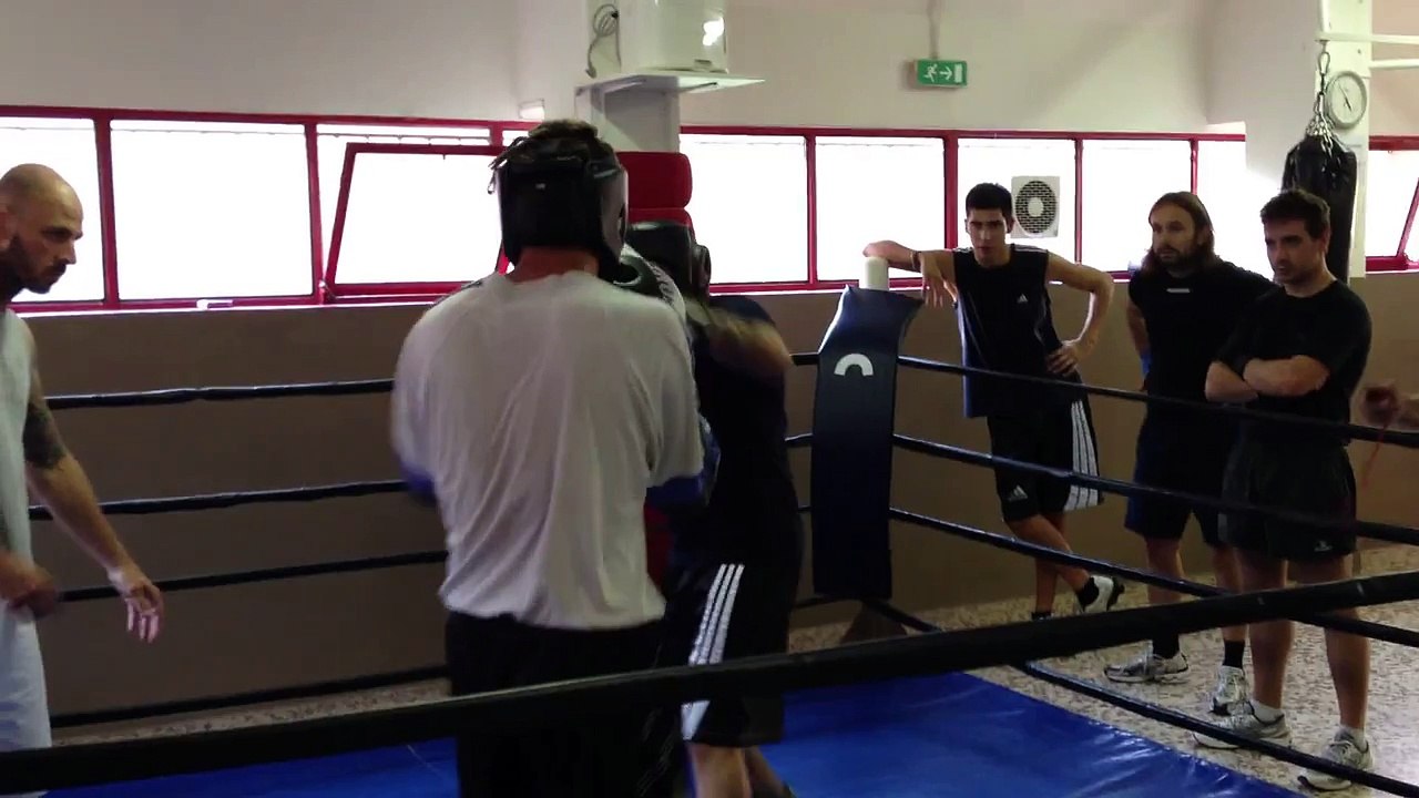 Antonello vs Gianluca .MOV