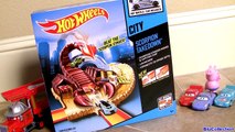 Hot Wheels Scorpion Takedown Race Track Cars Tomica Takara Tomy タカラトミー Disney Pixar