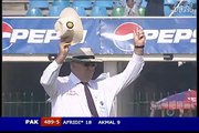 Afridi hits four sixes to Harbhajan against India.
