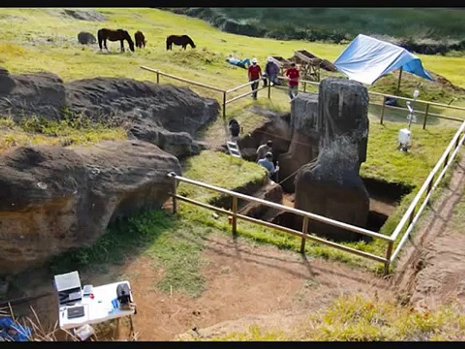 New Secrets Of Easter Island Statues Revealed – The Heads Have Bodies Too!
