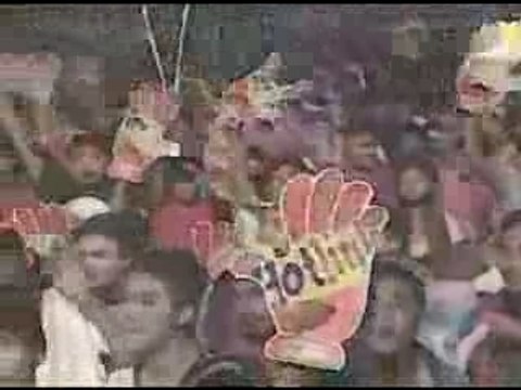 Antara Hujan Dan Air Mata - Saleem