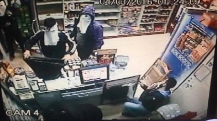 Kalaşnikoflu Market Soygunu