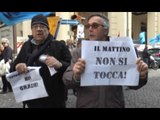 Napoli - Il Mattino, sciopero dei poligrafici contro licenziamenti (02.03.16)
