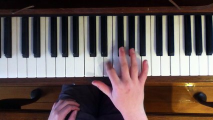 How to play Simpsons theme song on piano
