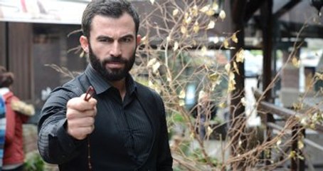 Turabi'den Şaşırtan Evlilik Cevabı: Hayranlarımdan Biriyle Evlenebilirim