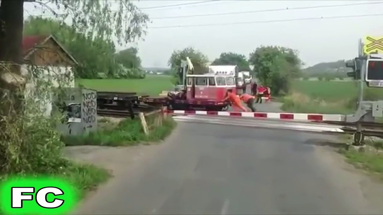 Best FAILS & Funny Videos ★ October 2015 Compilation ★
