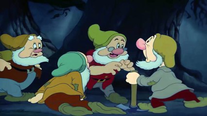 Snow White and the Seven - Dwarfs Returning Home HD