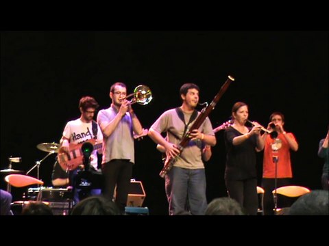 Bagad Penhars- La Forêt Fouesnant 2012